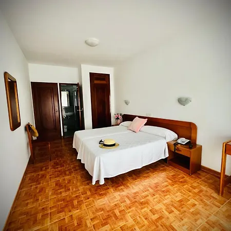 Argibay Hotel 2*