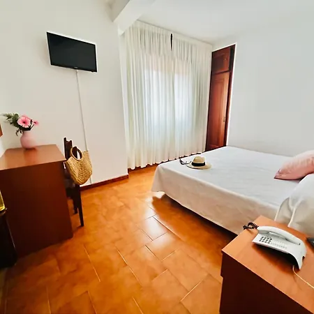 Argibay Hotel 2*